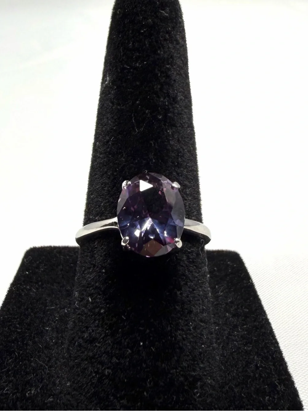 Lab Alexandrite Ring 3.89ct 10K White Gold Color Change NWT Size 6.5